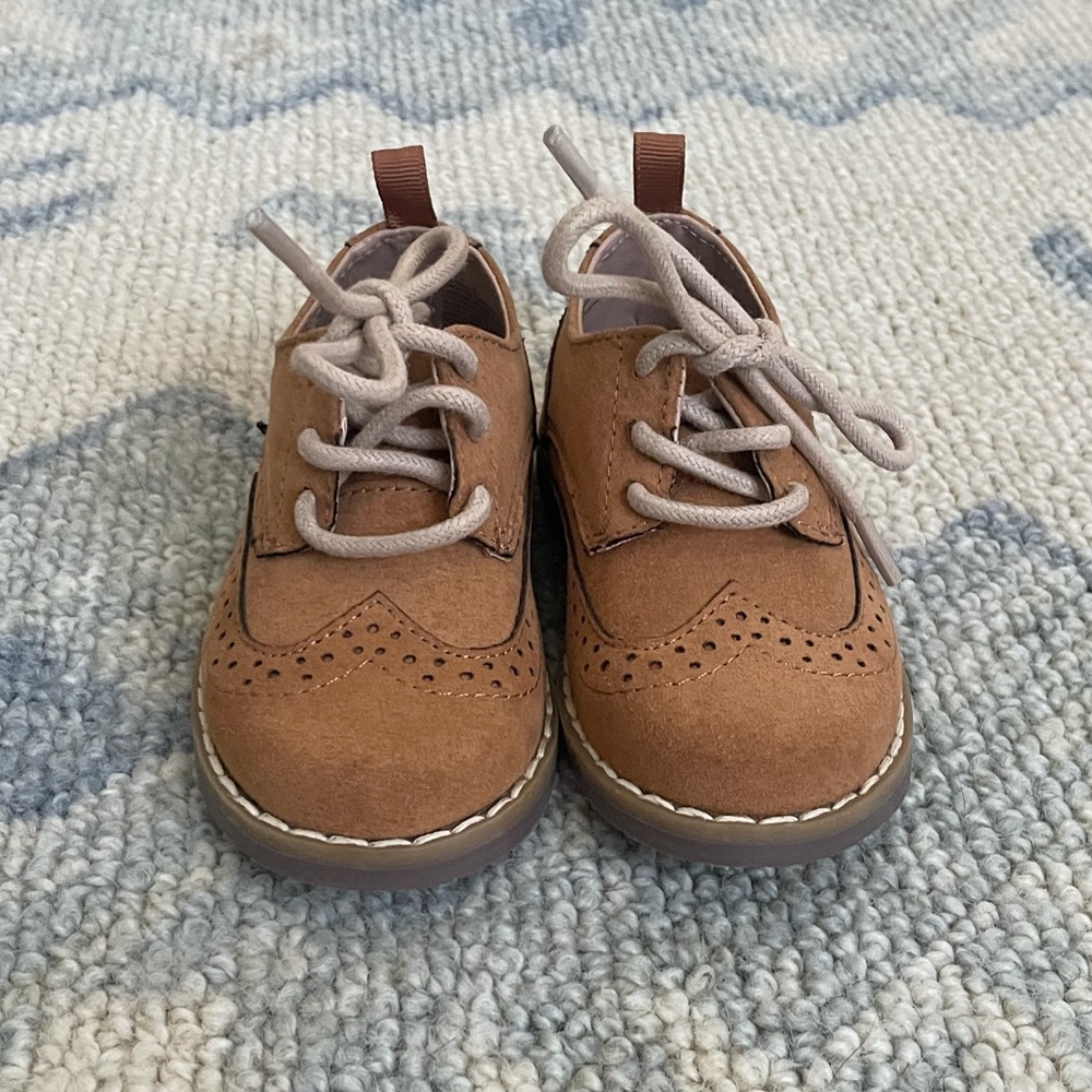 Crazy 8 Baby Boy Size 5 Suede Oxford Shoes